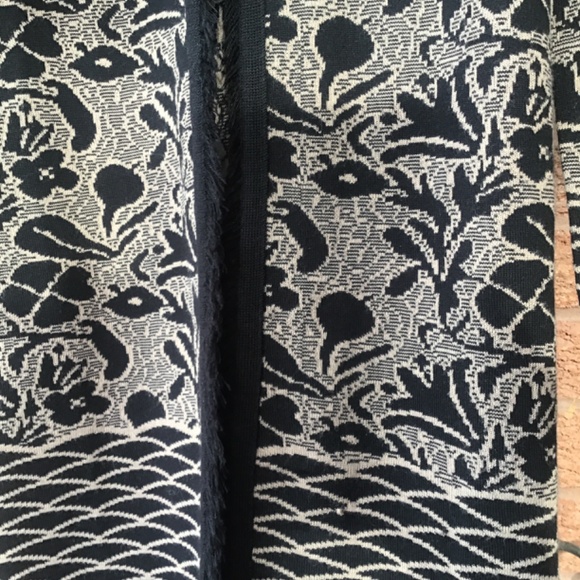 Stylish Cardigan - Picture 2 of 13